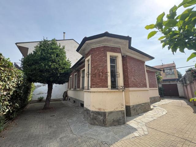 Casa in vendita a Circoscrizione 4, Piemonte