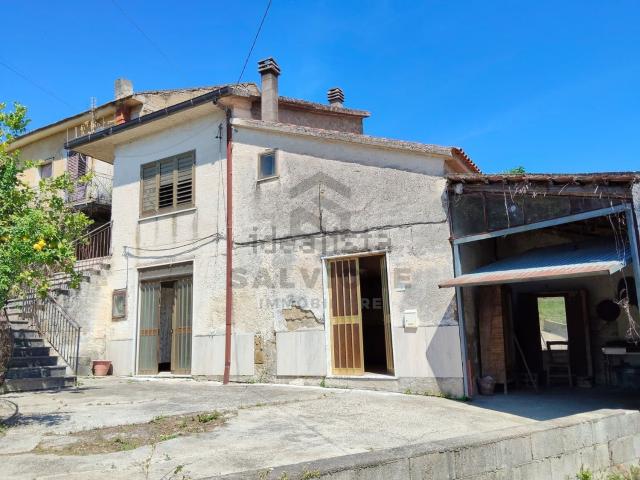 Casa in vendita a Santa Maria, Caserta