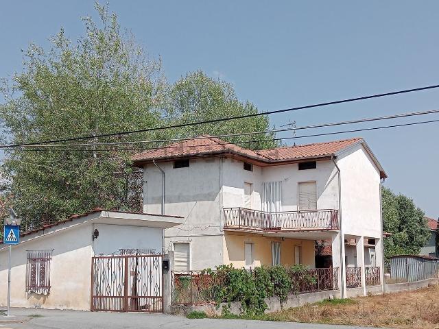 Casa in vendita a Località San Bernardo, Piemonte