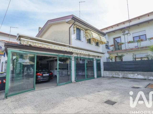 Casa in vendita a Camin, Padova