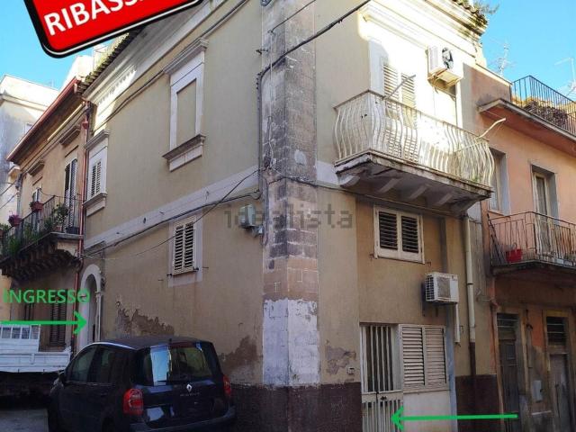Casa in vendita a Ragusa Ibla, Ragusa