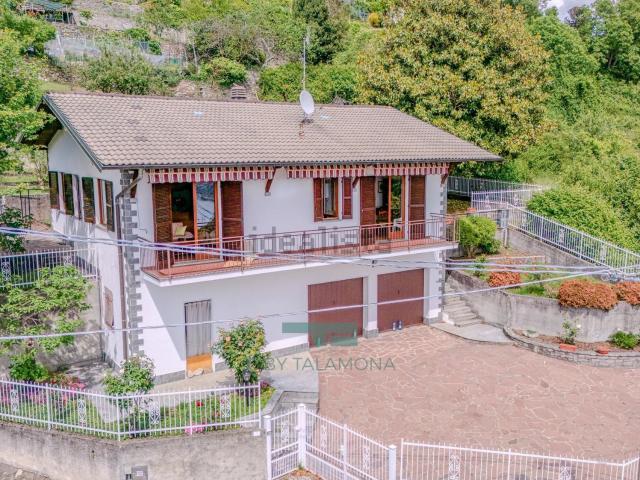 Casa in vendita a Comunità Montana Valli del Verbano, Maccagno