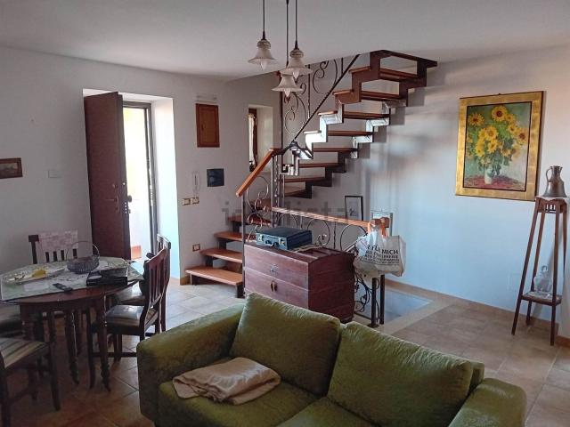 Casa in vendita a Gesuiti, San Vincenzo La Costa