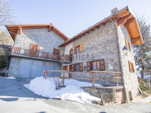 Casa in vendita a Verrayes, Aosta