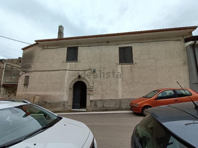 Casa in vendita a Pietravairano, Campania