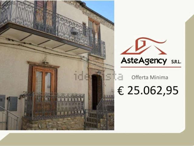 Casa in vendita a San Giorgio Lucano, Basilicata