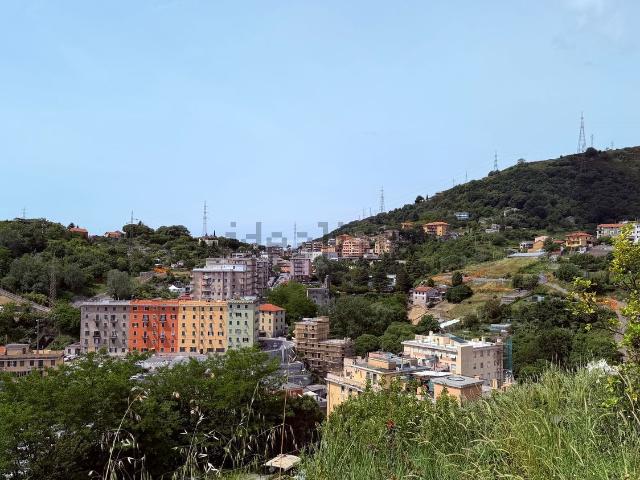 Casa in vendita a Val Polcevera, Serra Riccò