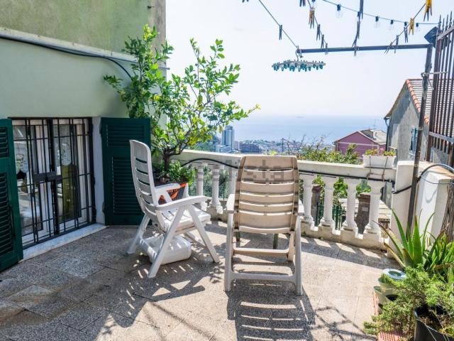 Casa in vendita a Levante, Serra Riccò