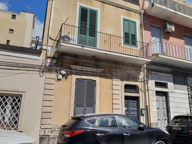 Casa in vendita a Picanello-Ognina-Barriera-Canalicchio, Catania