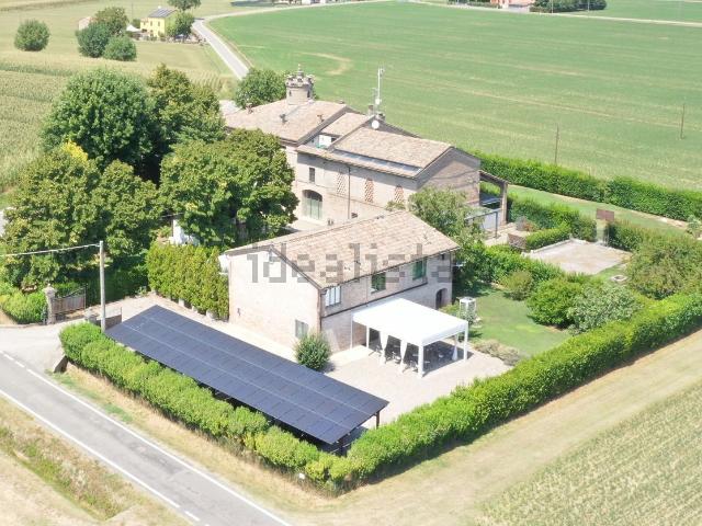 Casa in vendita a Soragna, Reggio Emilia