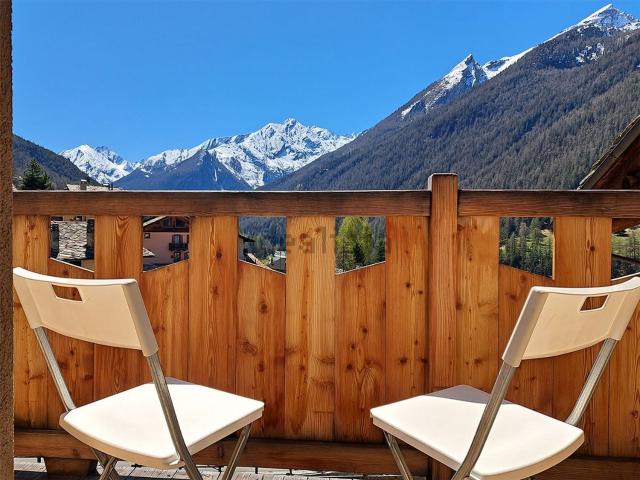 Casa in vendita a Cogne, Aosta