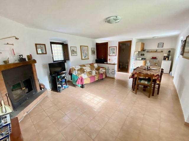 Casa in vendita a Marche, Ancona