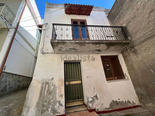 Casa in vendita a San Paolo, Barcellona Pozzo Di Gotto