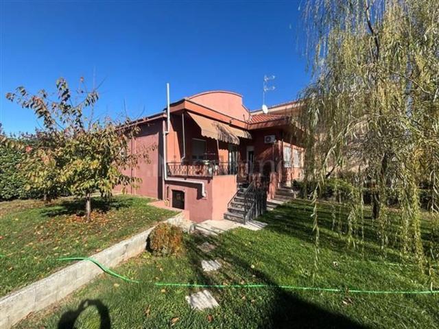 Casa in vendita a Peveranza, Cairate
