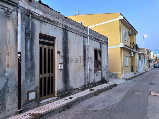 Casa in vendita a Milazzo, Sicilia