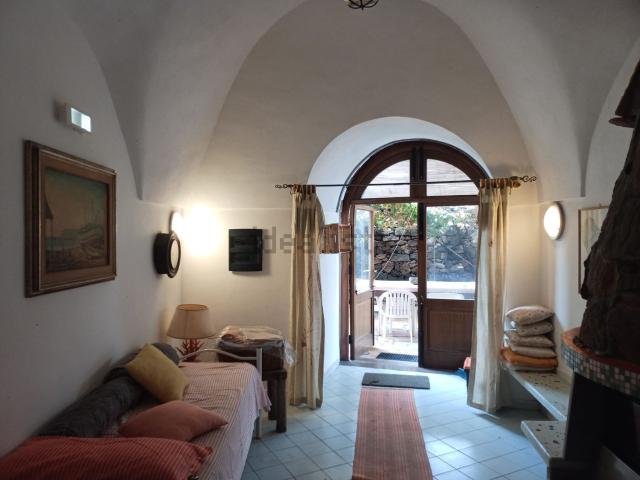 Casa in vendita a Tráçino, Pantelleria Aeroporto