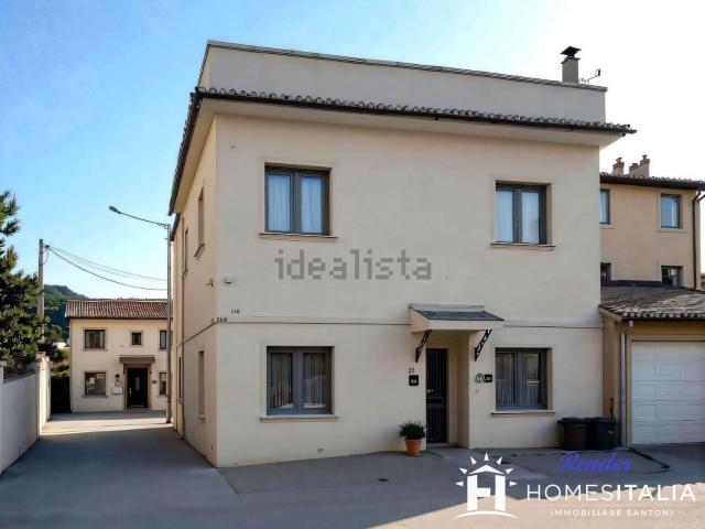 Casa in vendita a Viterbo, Lazio