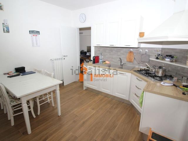 Casa in vendita a Vaiano, Toscana