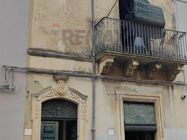 Casa in vendita a Grammichele, Catania