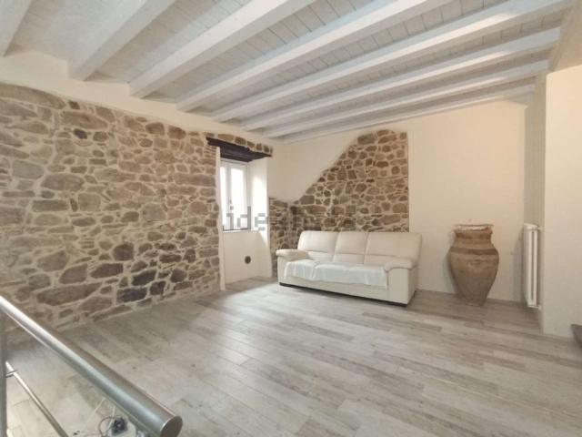Casa in vendita a Vallone, Castelbuono