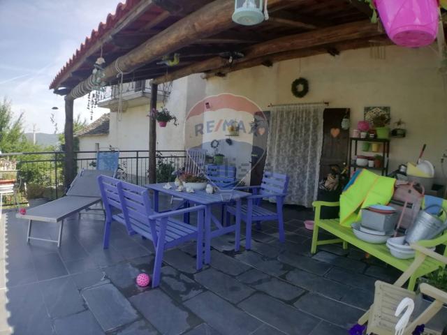 Casa in vendita a Borgo Carro, Piemonte