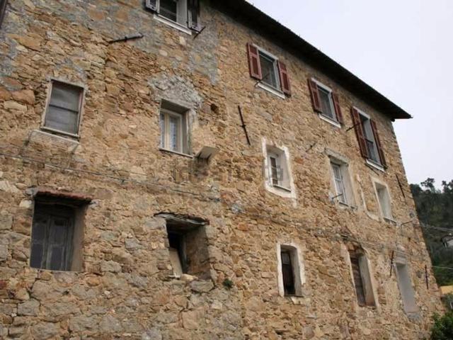 Casa in vendita a Suseneo, Perinaldo