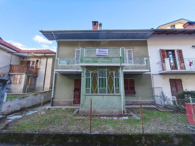Casa in vendita a Borgata Combe, Piemonte