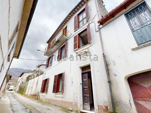 Casa in vendita a Contigliano, Lazio