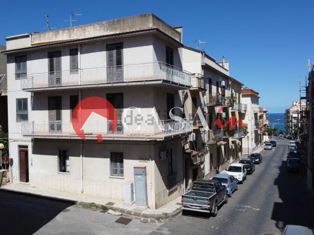 Casa in vendita a Acquedolci, Sicilia