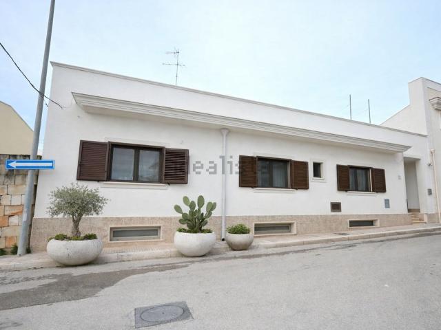 Casa in vendita a Puglia, Brindisi
