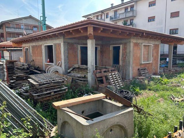 Casa in vendita a Sud-Ovest, Brenzone