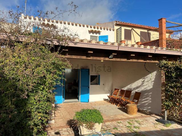 Casa in vendita a Carloforte, Sardigna/Sardegna