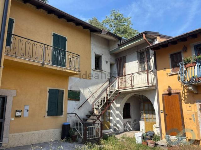 Casa in vendita a Rezzato, Lombardia