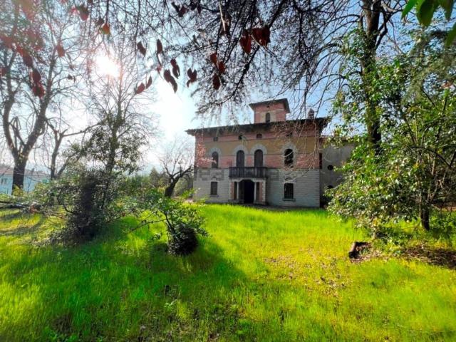 Casa in vendita a Unione di comuni Terre di Castelli, Marano Sul Panaro