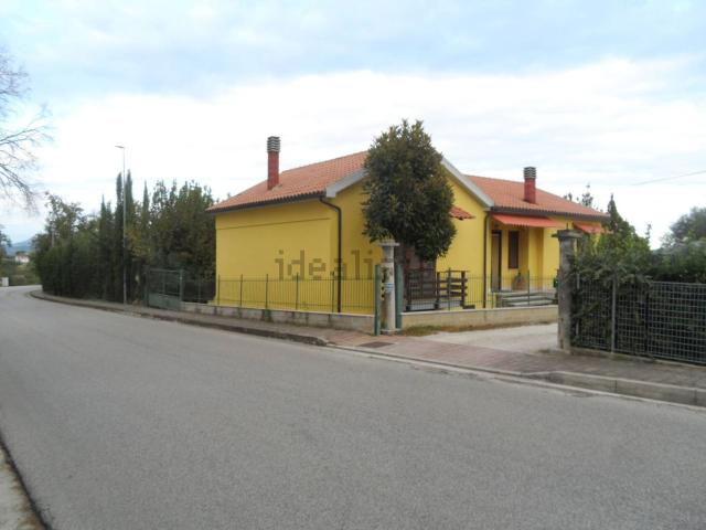 Casa in vendita a Marche, Ascoli Piceno