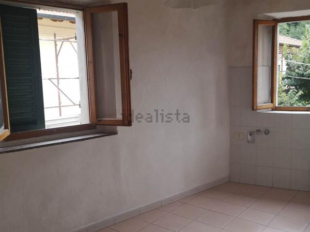 Casa in vendita a Pistoia, Fabbiana