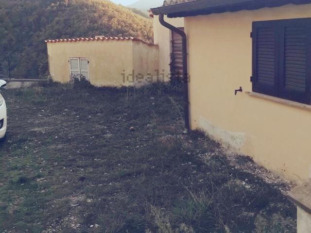 Casa in vendita a Cifo, Foligno