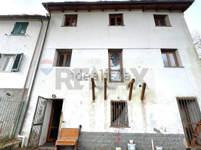 Casa in vendita a Lumarzo, Bargagli