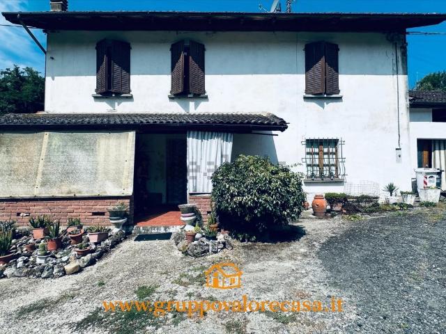 Casa in vendita a Piemonte, Alessandria