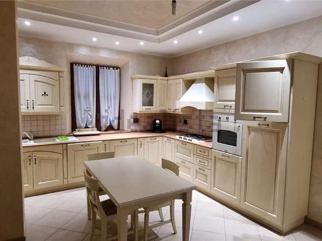 Casa in vendita a Marche, Fermo