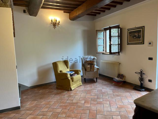 Casa in vendita a Montale, Toscana
