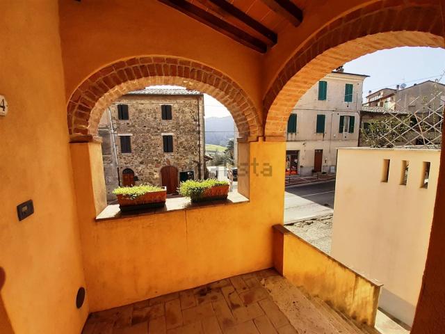 Casa in vendita a Cetona, Toscana