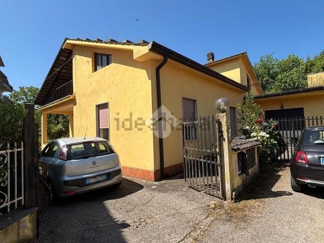 Casa in vendita a Arpino, Lazio