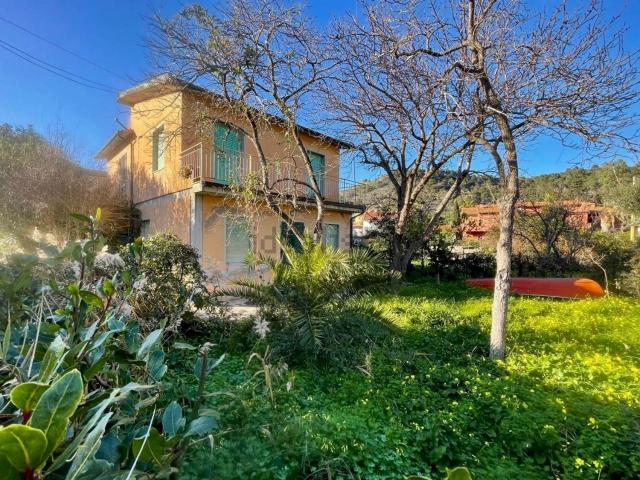 Casa in vendita a Bagnaia, Rio