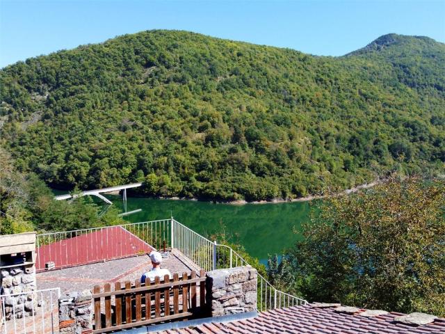 Casa in vendita a Unione Comuni Garfagnana, Vagli Sotto