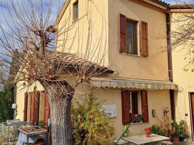 Casa in vendita a Marche, Ancona