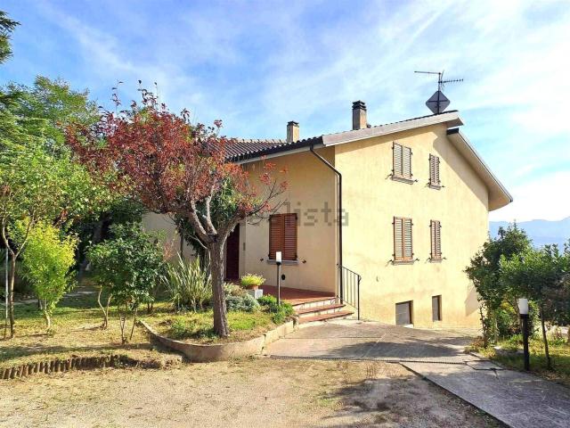 Casa in vendita a Marche, Ancona