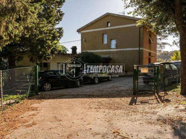 Casa in vendita a Marche, Macerata