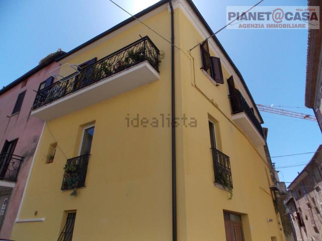 Casa in vendita a Unione dei Comuni della Val Vibrata, Ancarano