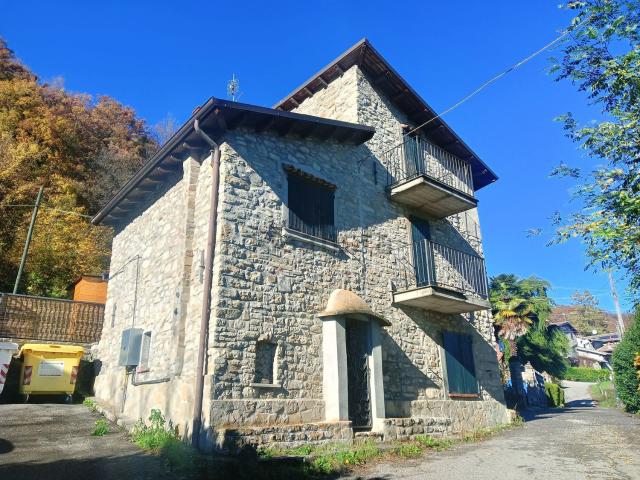 Casa in vendita a Castagnoli, Zavattarello